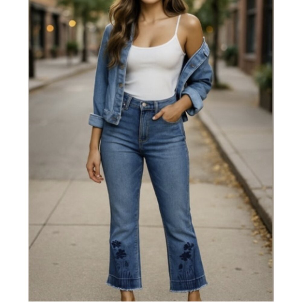Indigo Thread Co Boho Embroidered Flare Leg Jeans Raw Hem High Rise Size 14 NWOT